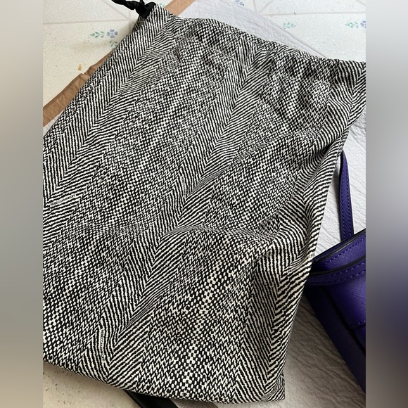 Rebecca Minkoff Mab Tote Mini Crossbody. - Picture 8 of 9